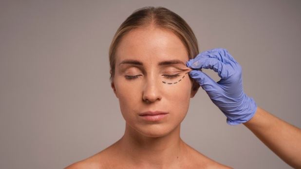 Is there a way to lift eyelids without surgery? in turkey, antalya